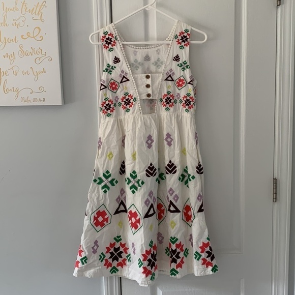 Anthropologie Embroidered Mini‎ Dress, XS cut out back - Picture 10 of 16